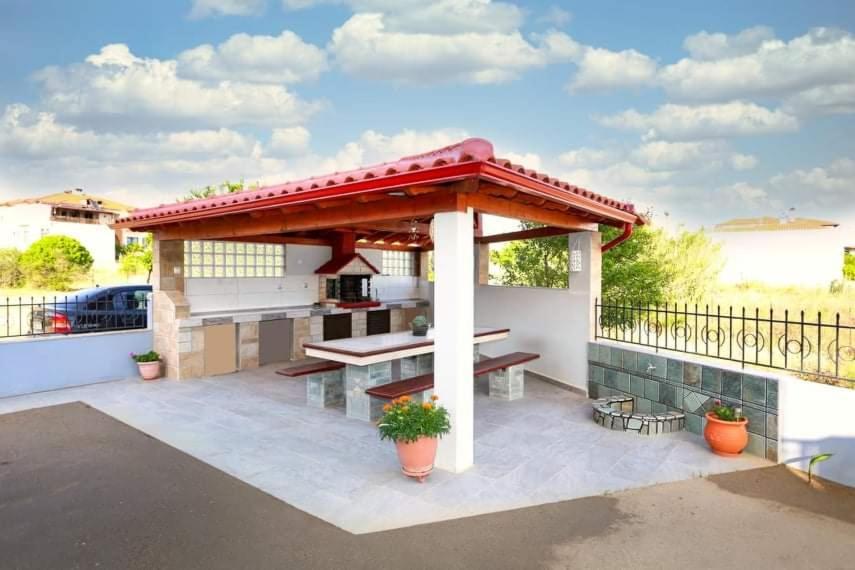 Nikiti View Apartment エクステリア 写真