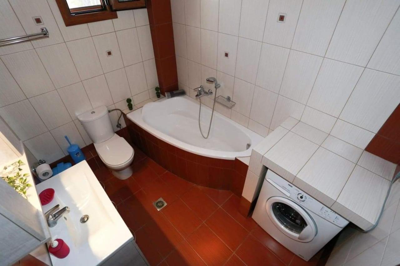Nikiti View Apartment エクステリア 写真